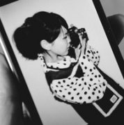 qqռ˸Ůͷ񣬸оǷö