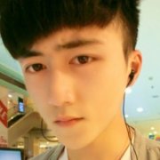 ˧˧ͷ񣬸һĺѹ